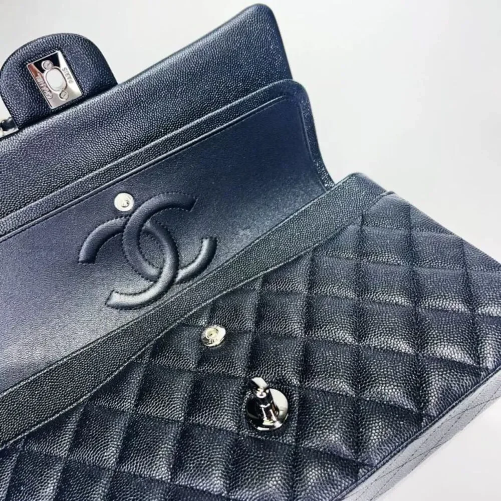 Chanel Women Pre-Loved Bag Very Good Condition